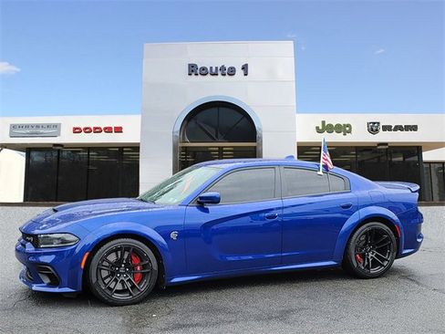 Used 2022 Dodge Charger SRT Hellcat image 4