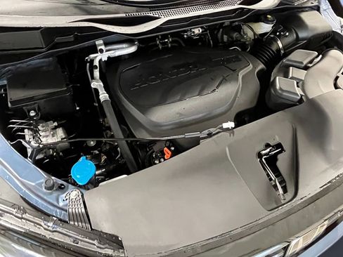 New 2026 Honda Odyssey Touring image 12