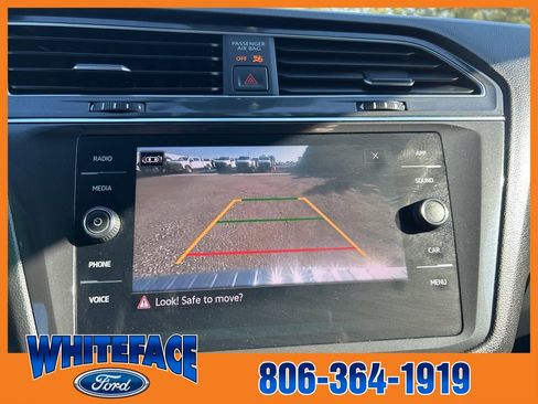 Used 2022 Volkswagen Tiguan SE R-Line image 24