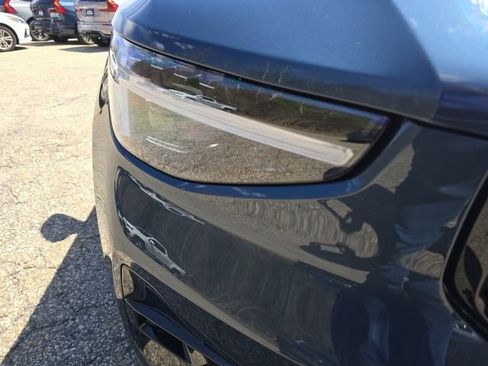 New 2026 Volvo XC40 B5 Plus w/ Climate Package AWD/4WD image 10