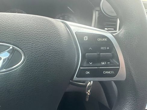 Used 2019 Hyundai Sonata SE FWD image 11
