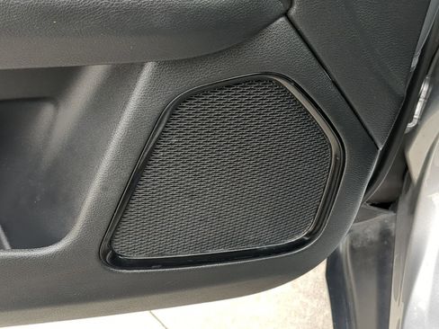 Used 2023 Jeep Compass Trailhawk image 16