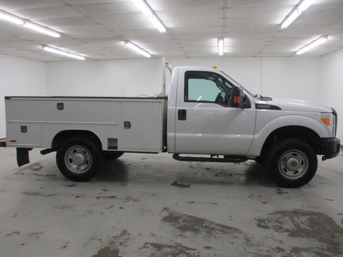 Used 2016 Ford F350 XL w/ Power Equipment Group AWD/4WD image 15