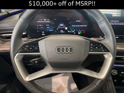 Used 2025 Audi Q5 Premium AWD/4WD image 26