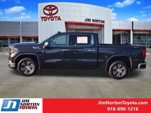 Used 2026 GMC Sierra 1500 SLT AWD/4WD image 4