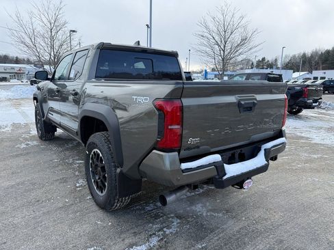 New 2026 Toyota Tacoma TRD Off-Road image 3