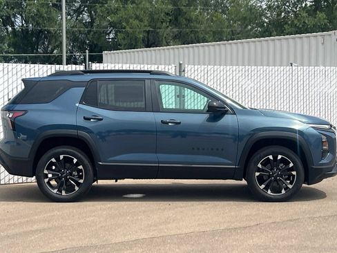 New 2026 Chevrolet Equinox RS AWD/4WD image 3