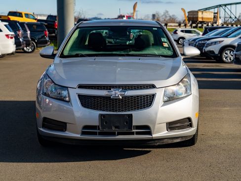 Used 2014 Chevrolet Cruze LT image 3