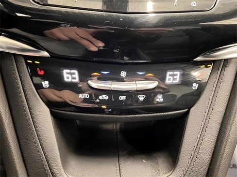 Certified 2022 Cadillac XT6 Sport image 35