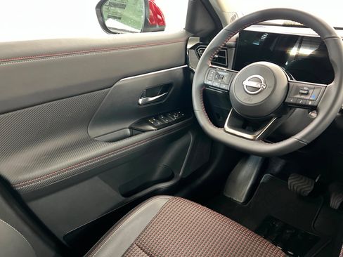 New 2026 Nissan Kicks SR w/ Cold Weather Package image 11