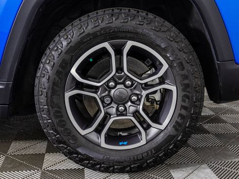 Used 2022 Jeep Grand Cherokee Trailhawk w/ Luxury Tech Group III AWD/4WD image 55