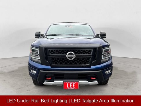 Used 2023 Nissan Titan PRO-4X w/ Pro-4x Convenience Package AWD/4WD image 9