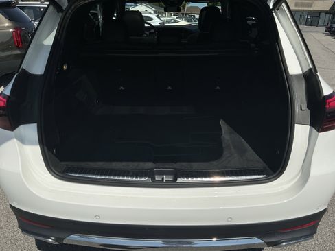 Used 2024 Mercedes-Benz GLE 350 4MATIC image 5