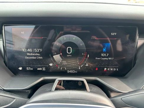 Used 2024 GMC Acadia AT4 image 38