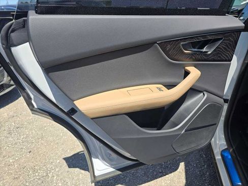 New 2025 Audi Q8 Premium Plus image 19