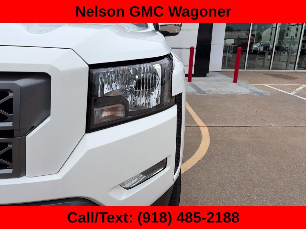 Used 2023 Nissan Frontier SV w/ SV Convenience Package RWD image 50