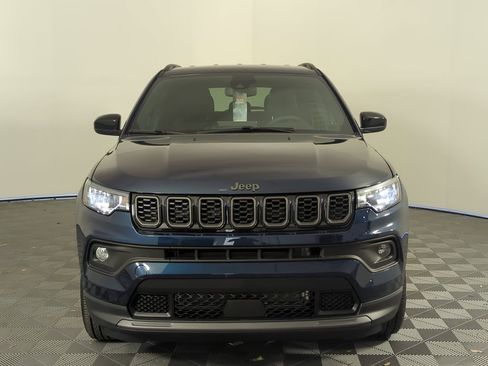 New 2026 Jeep Compass Latitude image 10