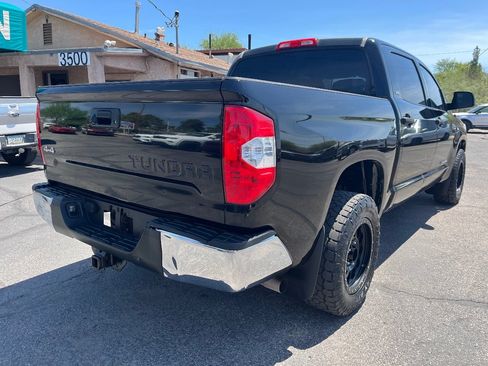 Used 2014 Toyota Tundra SR5 w/ SR5 Upgrade Package AWD/4WD image 5