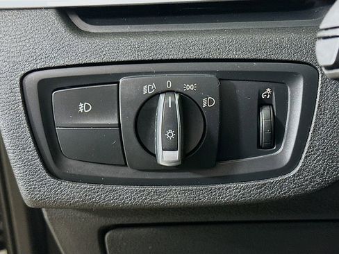 Used 2019 BMW X1 xDrive28i w/ Convenience Package AWD/4WD image 12