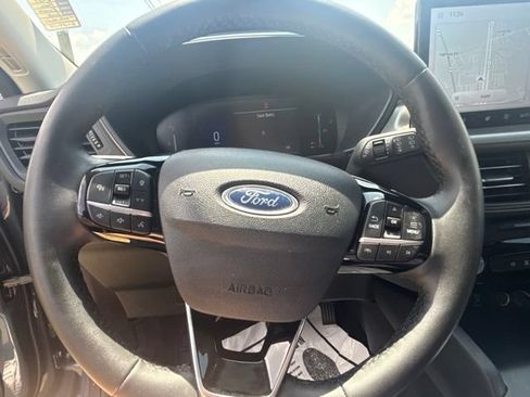 Used 2023 Ford Escape SE FWD image 17