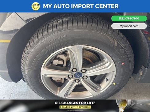 Used 2021 Ford Edge SEL w/ Convenience Package AWD/4WD image 9
