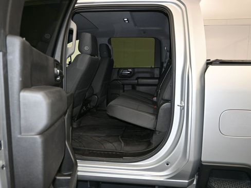 Used 2022 Chevrolet Silverado 2500 Custom w/ Custom Value Package image 22