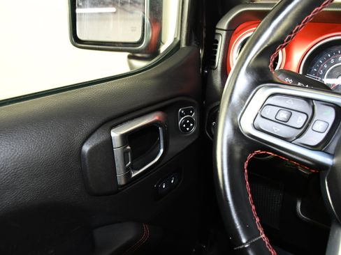 Used 2021 Jeep Wrangler Unlimited Rubicon AWD/4WD image 35