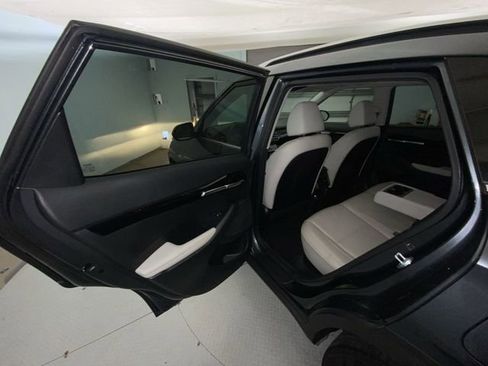 Used 2023 Kia Seltos EX AWD/4WD image 23