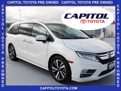 Used 2018 Honda Odyssey Elite image 1