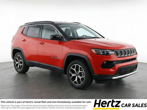 Used 2025 Jeep Compass Limited image 1