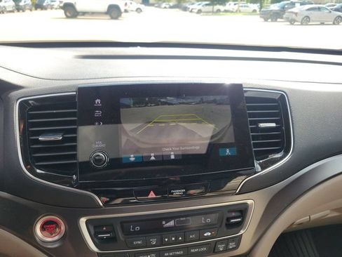 Used 2022 Honda Pilot Special Edition image 31