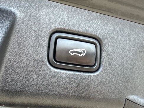 Used 2022 Hyundai Tucson Limited FWD image 10