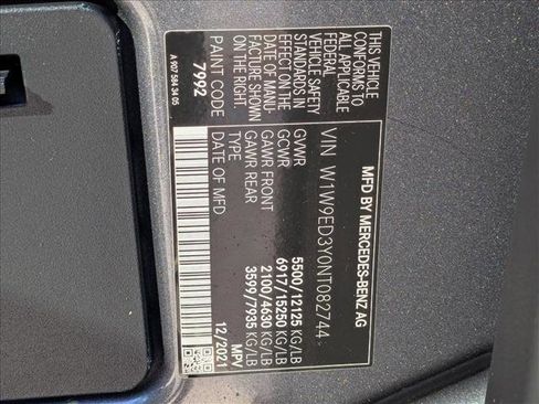 Used 2022 Mercedes-Benz Sprinter 4500 image 24