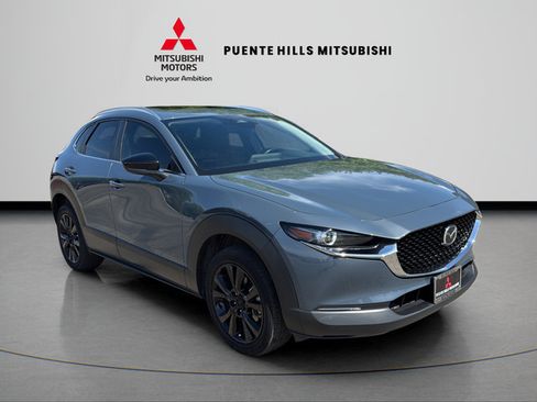 Used 2025 MAZDA CX-30 AWD 2.5 S w/ Preferred Package image 3