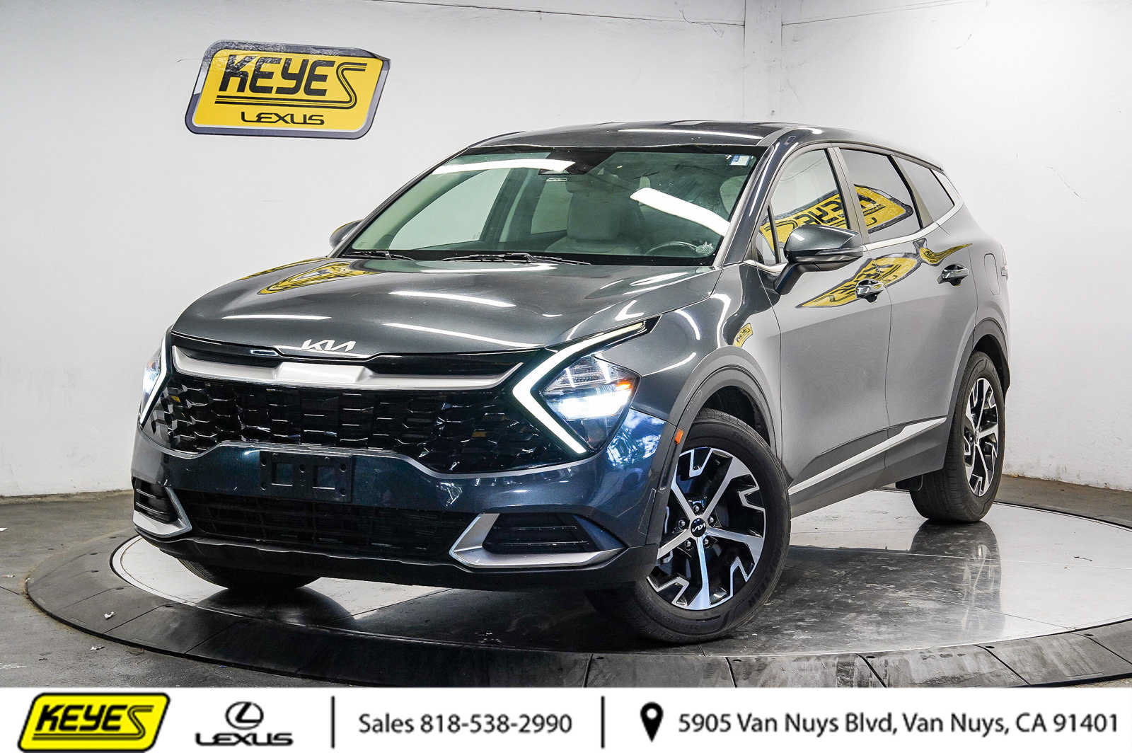 Used 2023 Kia Sportage EX FWD image 1