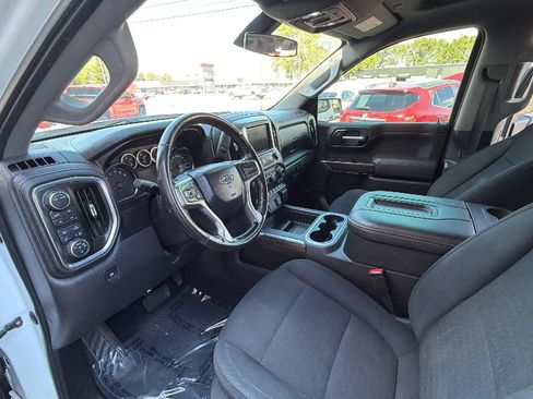 Used 2021 Chevrolet Silverado 1500 LT Trail Boss w/ Convenience Package II AWD/4WD image 18