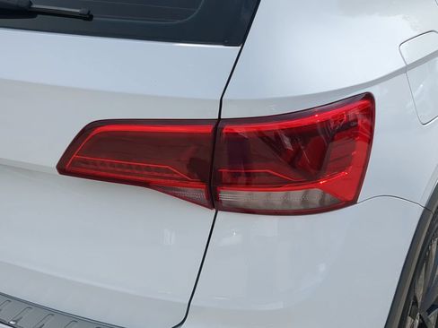 Certified 2023 Volkswagen Taos S FWD image 8