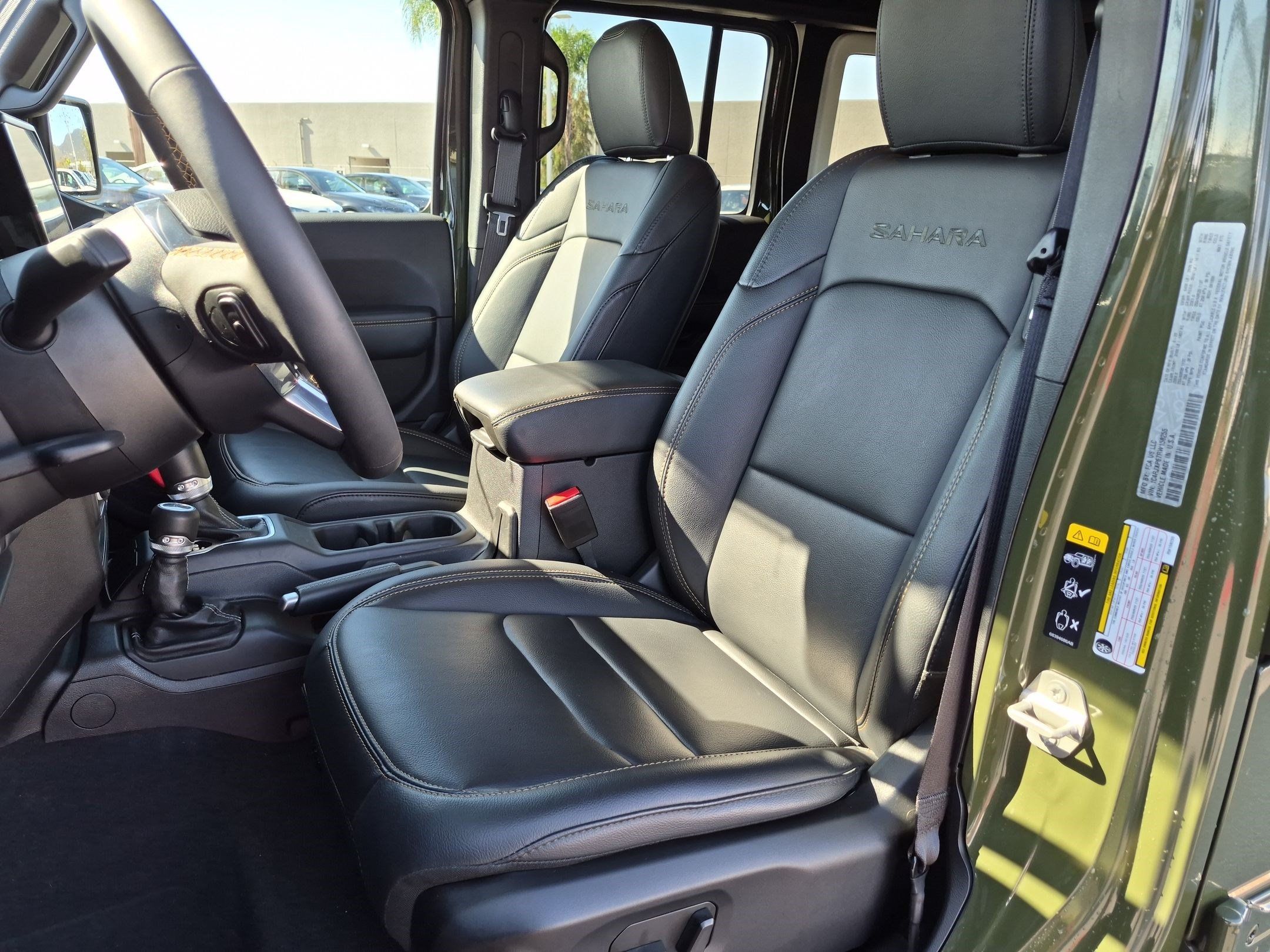Used 2024 Jeep Wrangler Unlimited Sahara w/ Safety Group AWD/4WD image 16