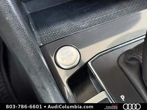 Used 2020 Volkswagen Tiguan SE FWD image 29