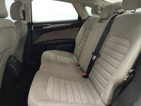 Used 2019 Ford Fusion S FWD image 18