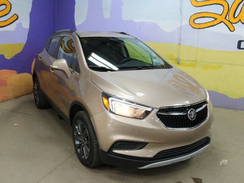 Used 2019 Buick Encore Preferred AWD/4WD image 2