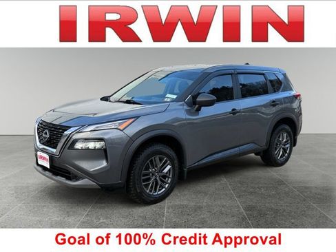 Used 2023 Nissan Rogue S image 1