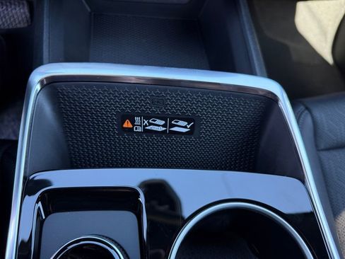 New 2026 Chevrolet Equinox LT w/ Convenience Package II image 28