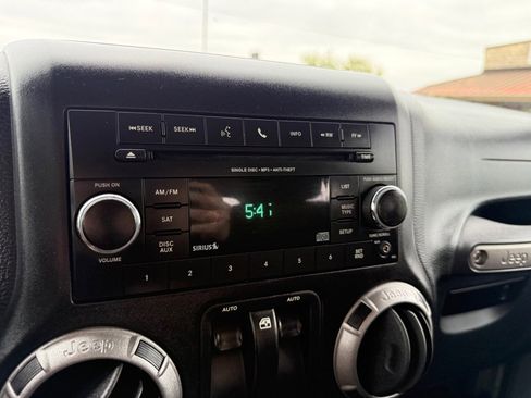 Used 2012 Jeep Wrangler Sport image 25