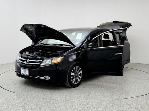 Used 2016 Honda Odyssey Touring image 9