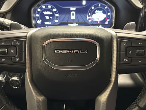 Used 2023 GMC Sierra 1500 Denali w/ Denali Reserve Package AWD/4WD image 16