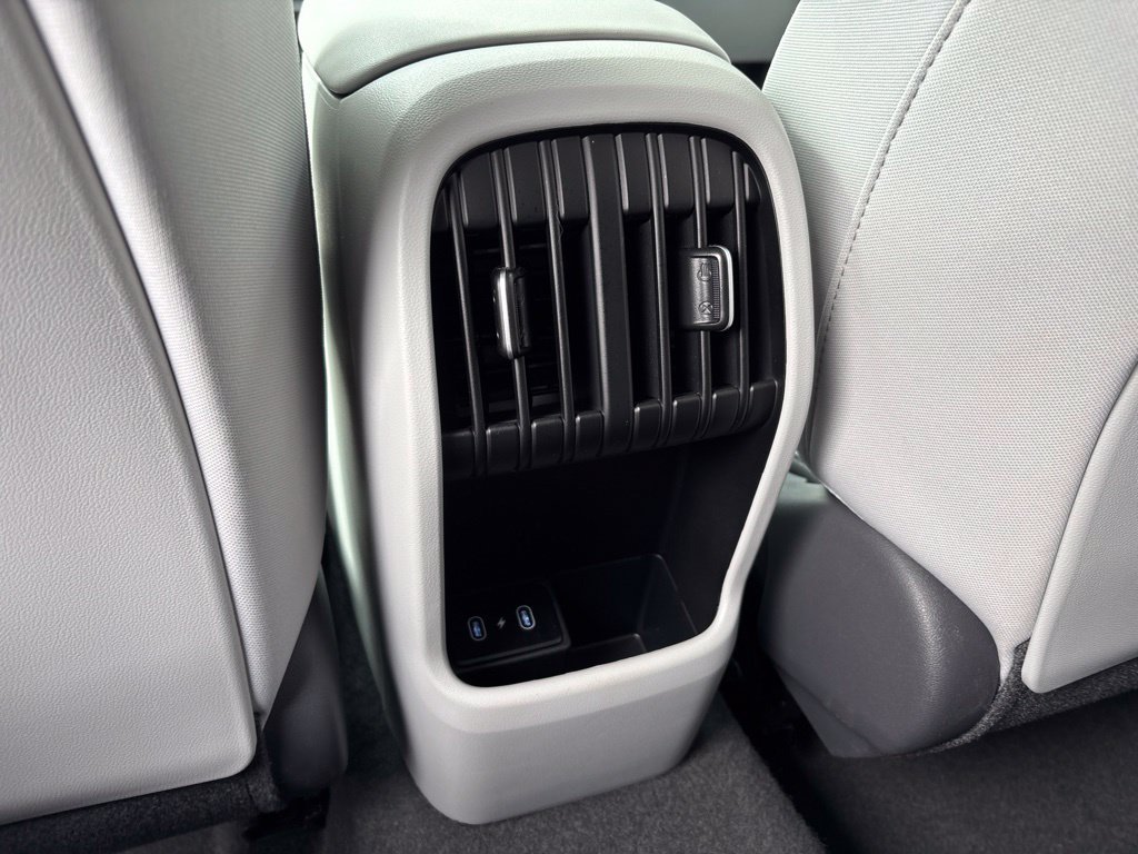 New 2026 Hyundai Kona SEL Sport AWD/4WD image 18