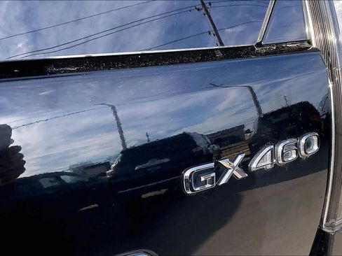 Used 2023 Lexus GX 460 Premium image 10