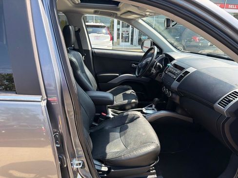 Used 2012 Mitsubishi Outlander GT FWD image 10