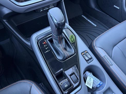 Certified 2025 Subaru Crosstrek 2.5i Limited image 22